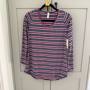 LuLaRoe Lynnae (Multicolor Striped Long Sleeve Top)